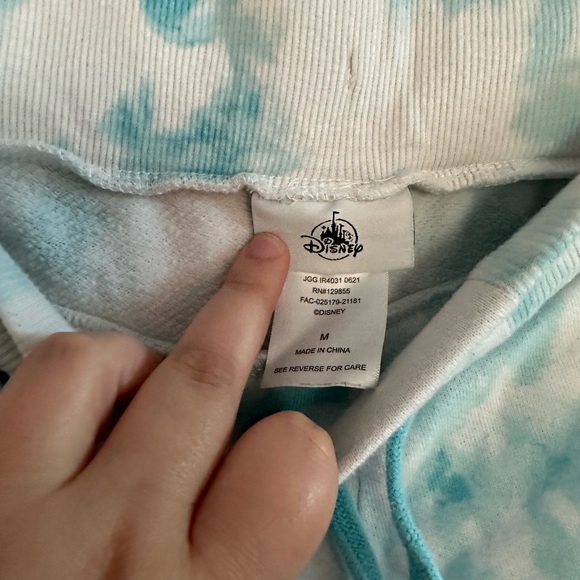 Disney world shorts! - Picture 3 of 3